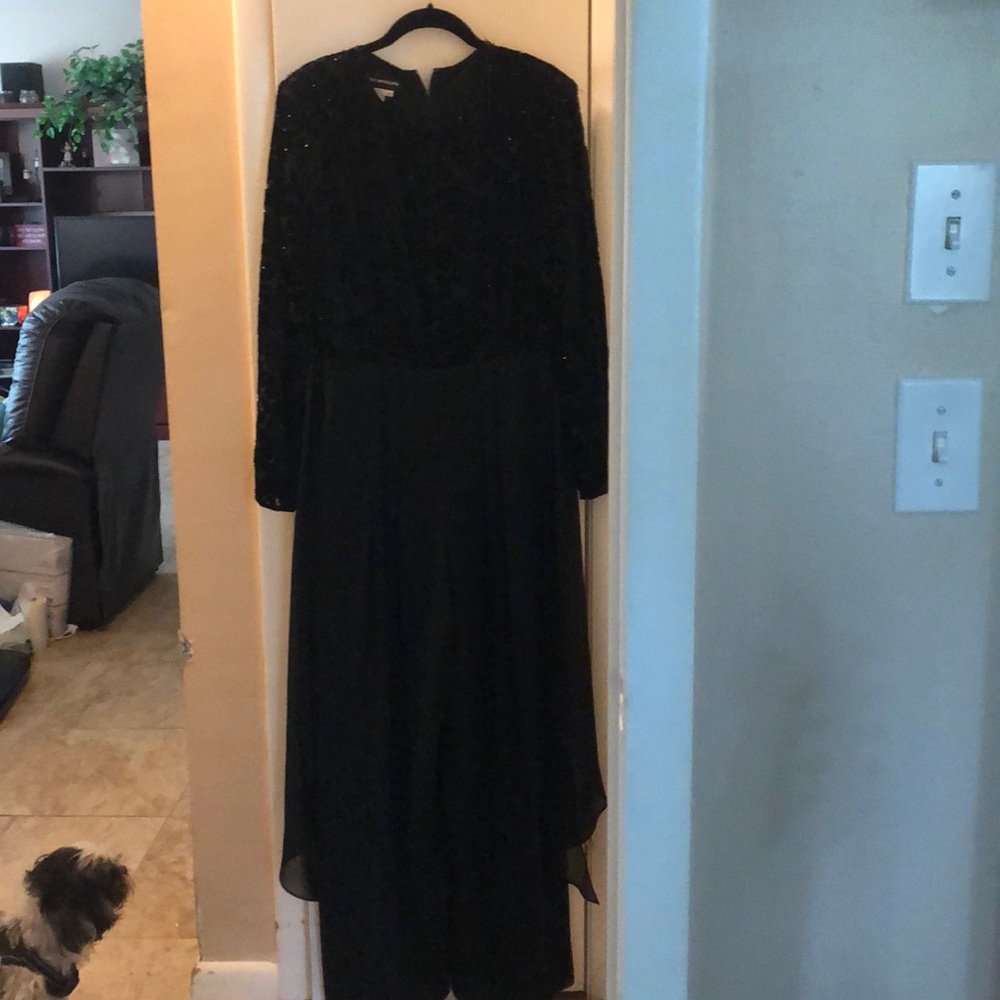 Donna Morgan black one piece dress/pants size 10